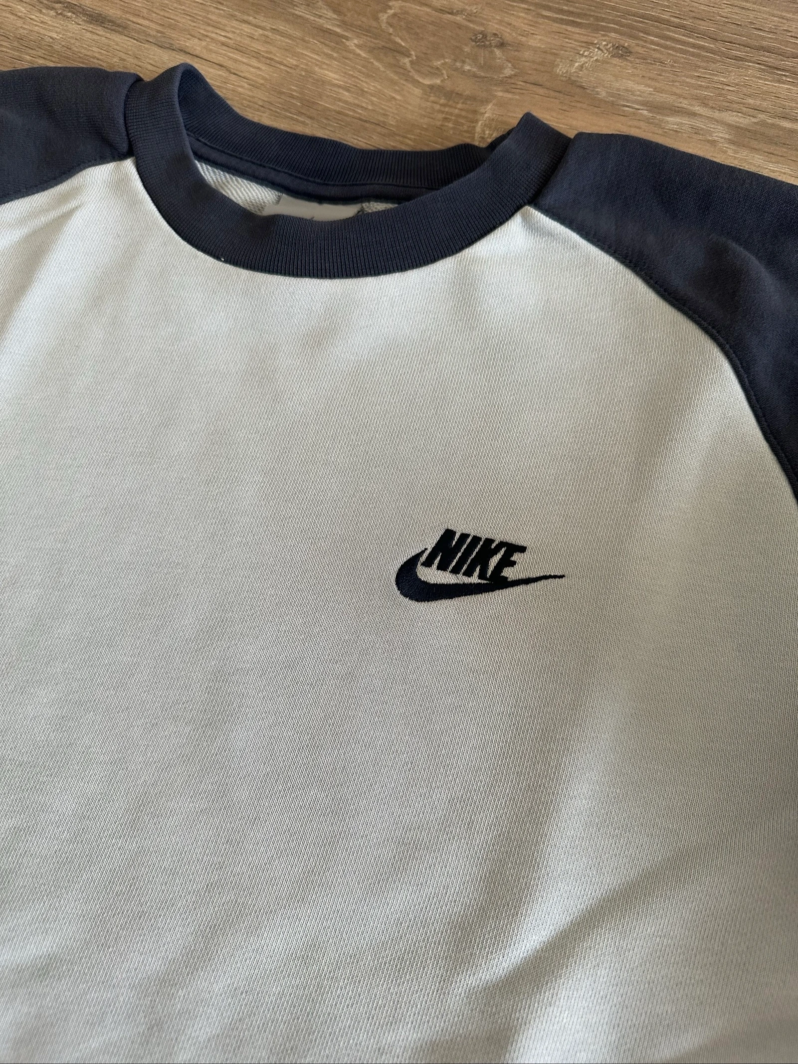 Sweat Nike Vintage bicolore bleu marine et ciel – photo 4